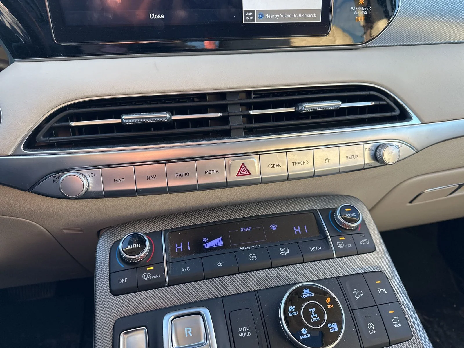 Used 2021 White Hyundai Calligraphy image 55