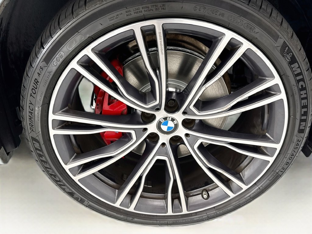 Used 2022 Gray Metallic BMW M40i image 31