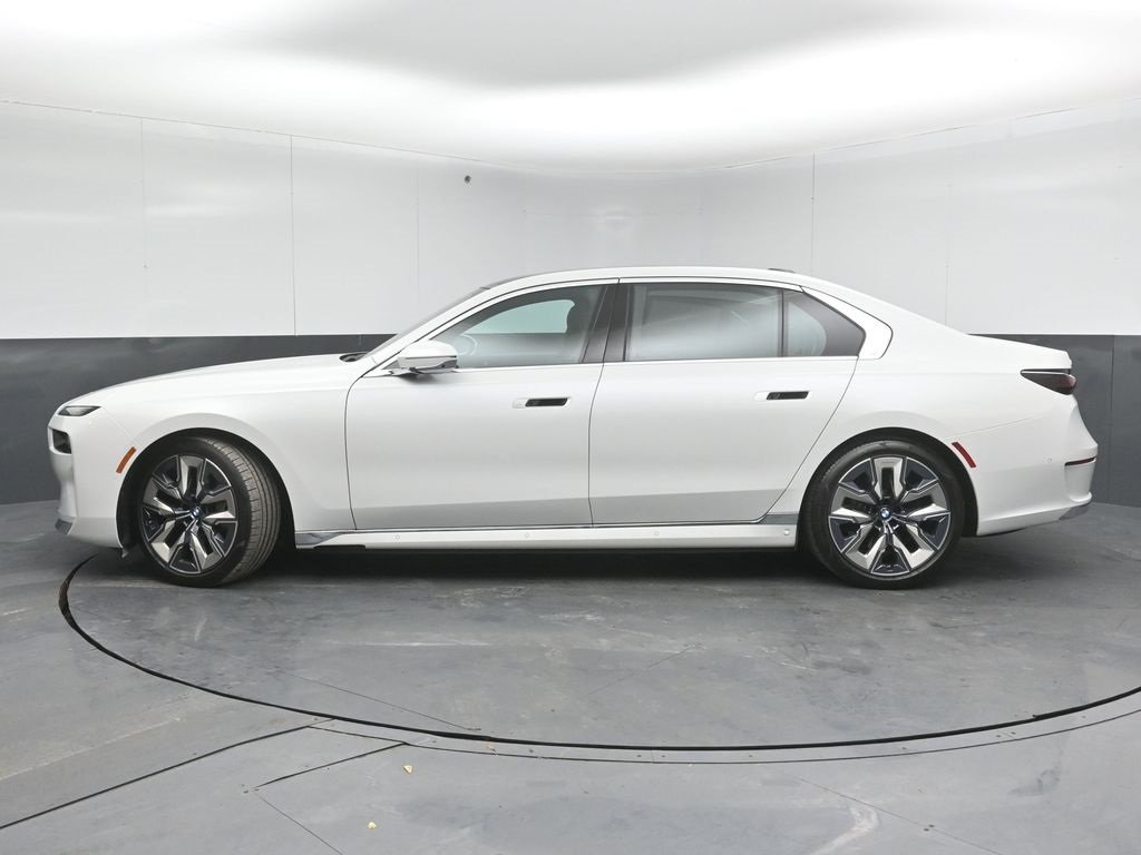 2023 BMW I7 - Image 7