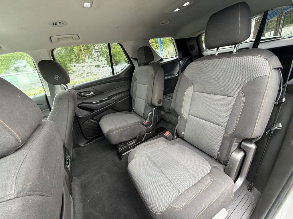 Used 2019  Chevrolet LT image 24