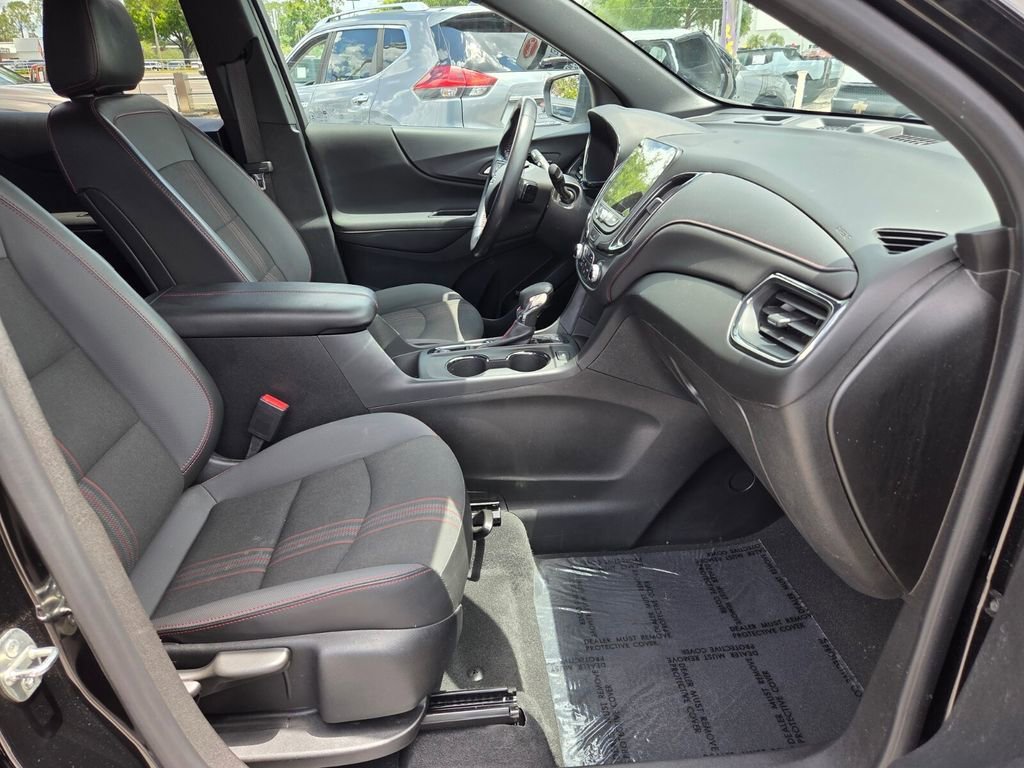 2022 Chevrolet Equinox RS - Photo 16
