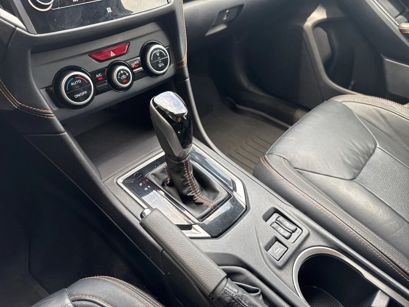 Used 2018 Crystal Black Silica Subaru 2.0i Limited image 21