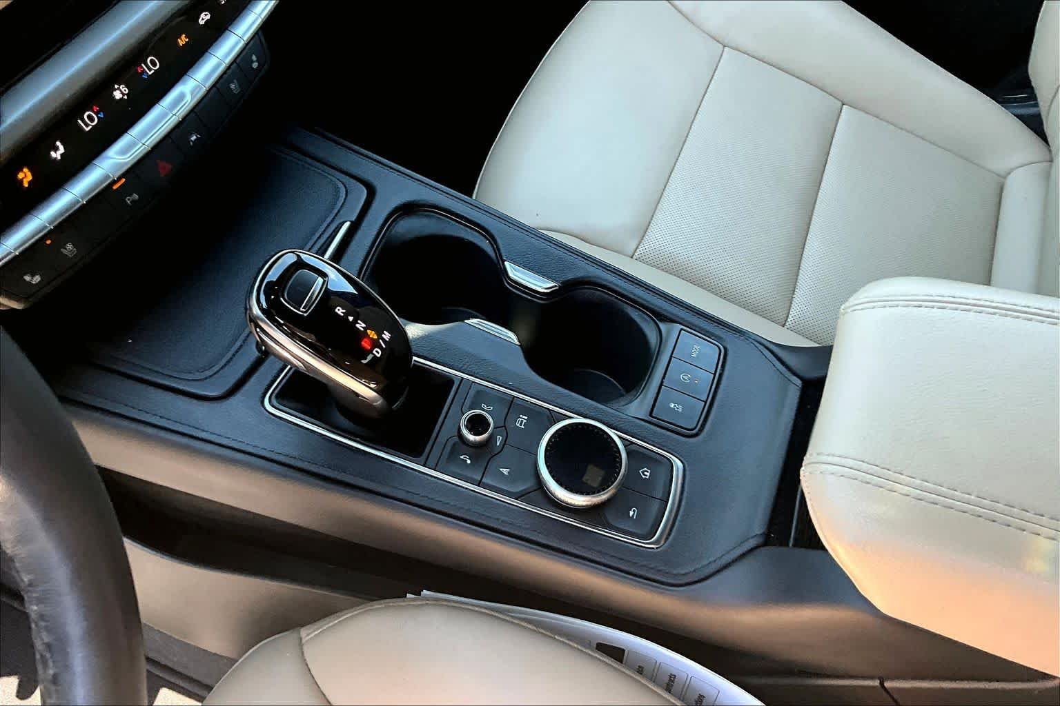 Used 2024 Crystal White Tricoat Cadillac FWD Premium Luxury image 17