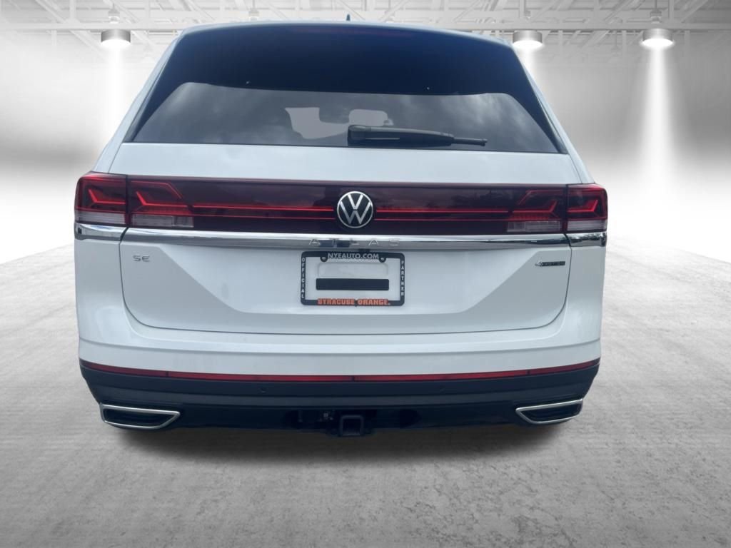 Used 2026 White Volkswagen 2.0T SE w/Technology image 5