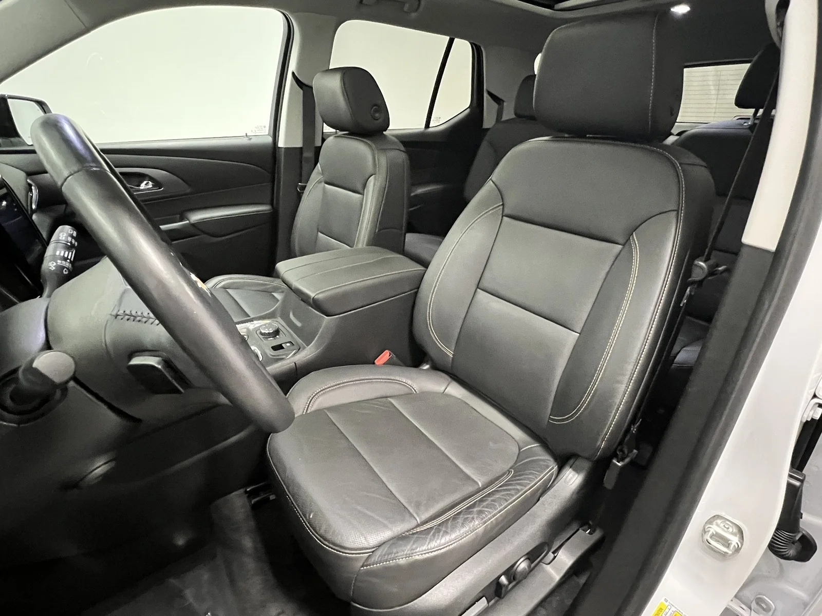 Used 2020 Summit White Chevrolet Premier image 20