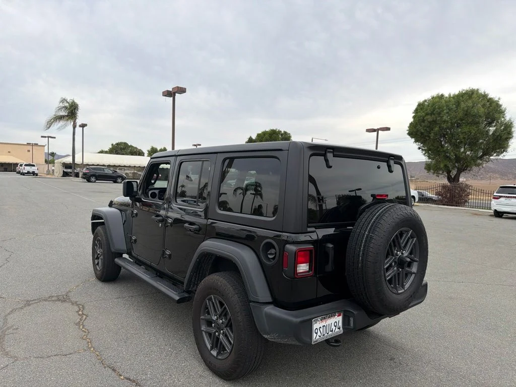 Used 2025 Black Jeep Sport S image 7
