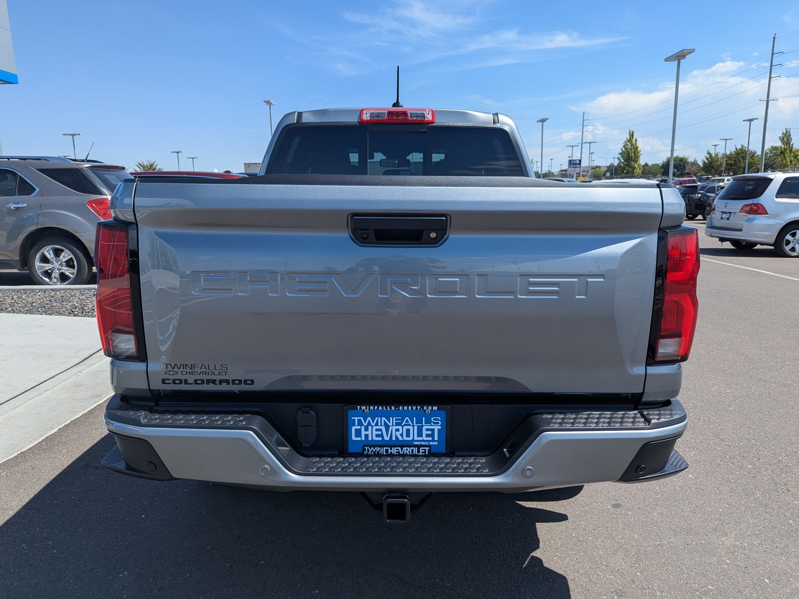 New 2026 Sterling Gray Metallic Chevrolet LT image 35