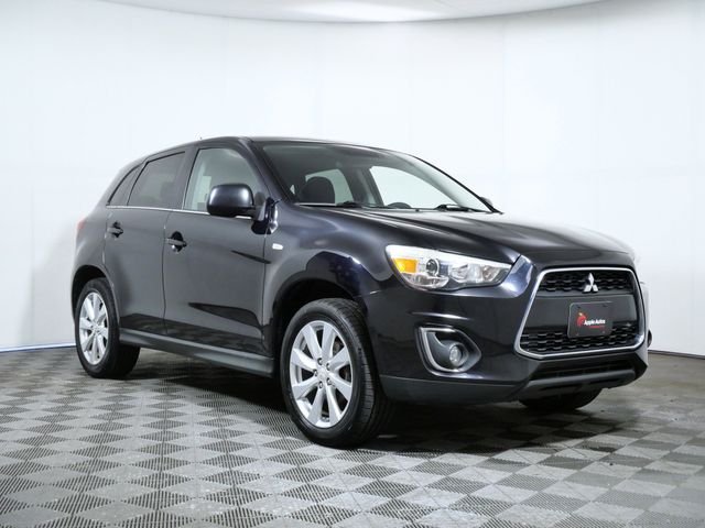 2014 Mitsubishi Outlander Sport 2.0 SE AWC CVT's photo