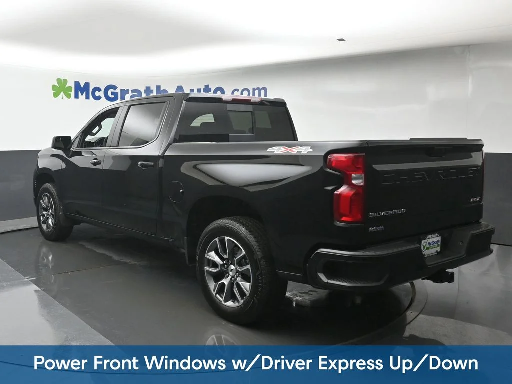 Used 2025 Black Chevrolet RST image 24