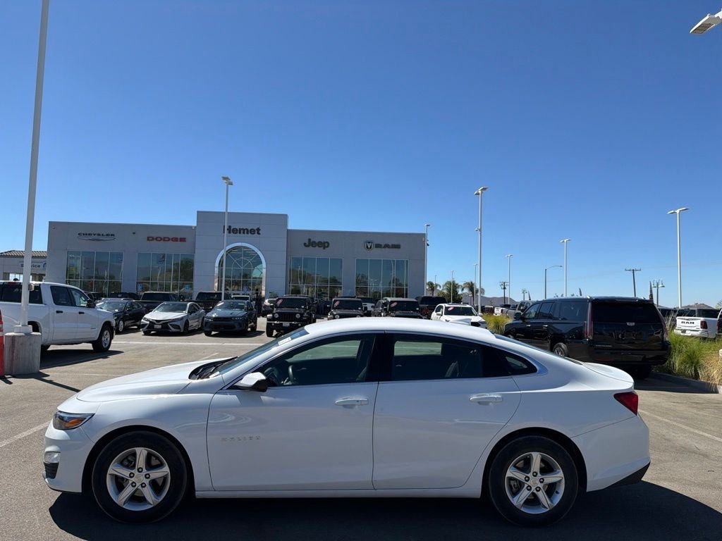 Used 2024 White Chevrolet LT image 8
