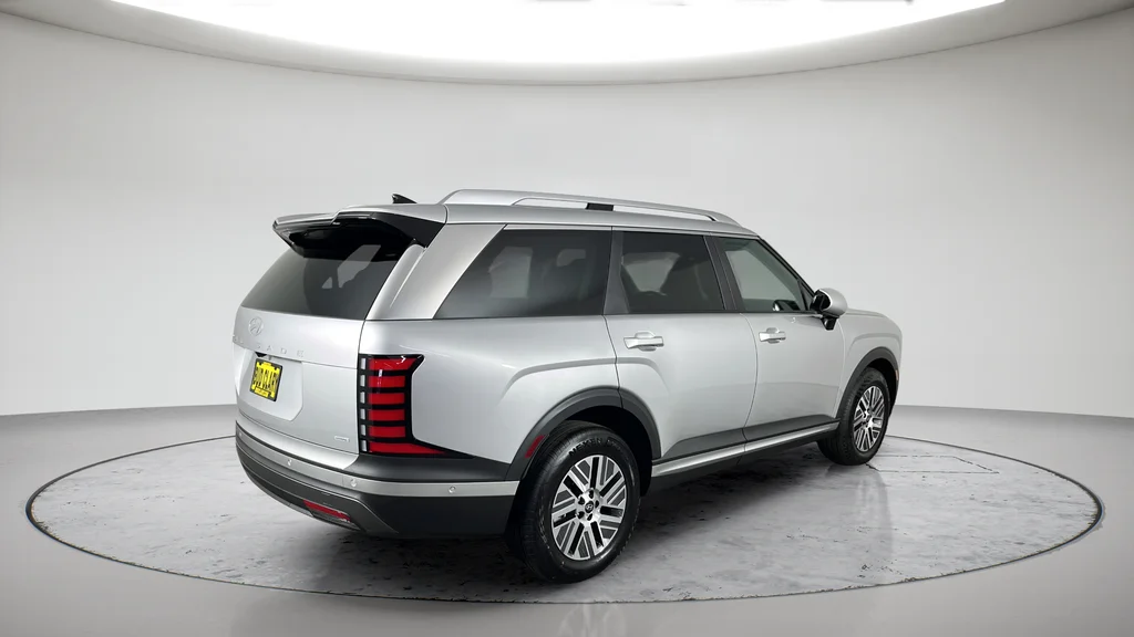 New 2027 Silver Hyundai Calligraphy image 7