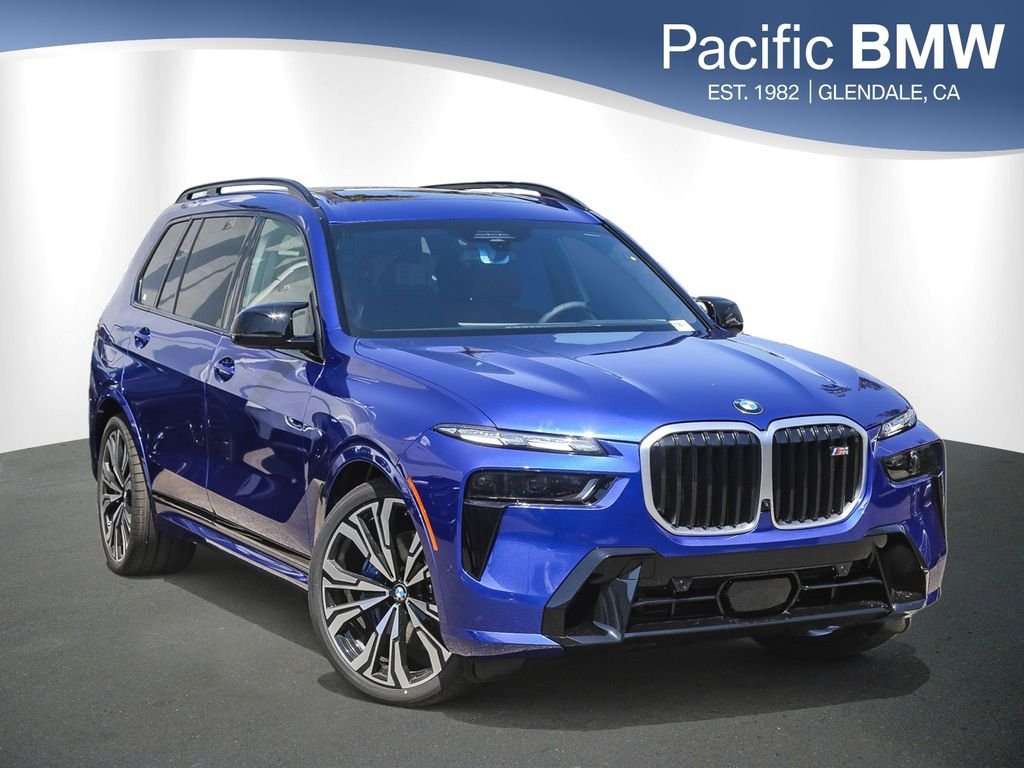 2027 BMW X7 M60i's photo
