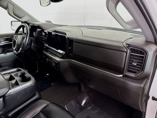 Used 2023 Summit White Chevrolet RST image 27