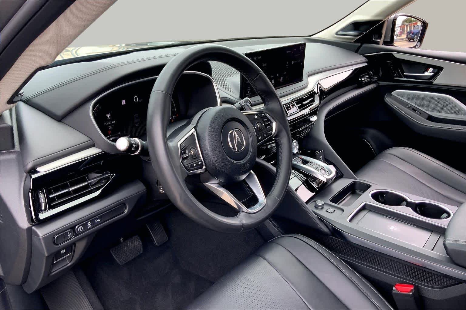 Used 2025 Liquid Carbon Metallic Acura w/Technology Package image 18