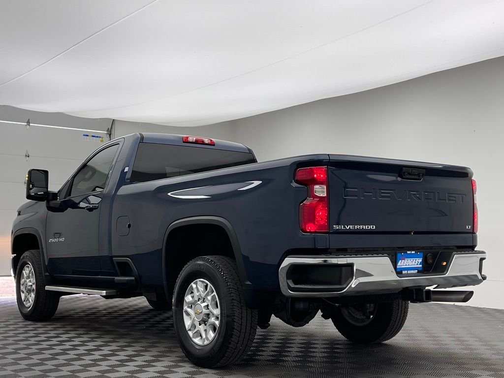 Used 2022 Northsky Blue Metallic Chevrolet LT image 10