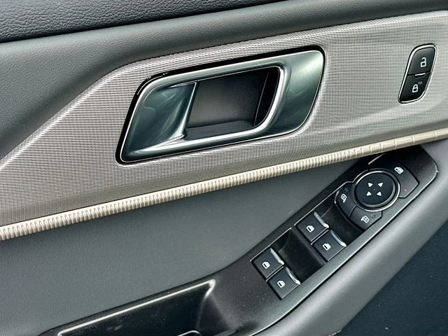 New 2026 Black Metallic Ford Active image 13