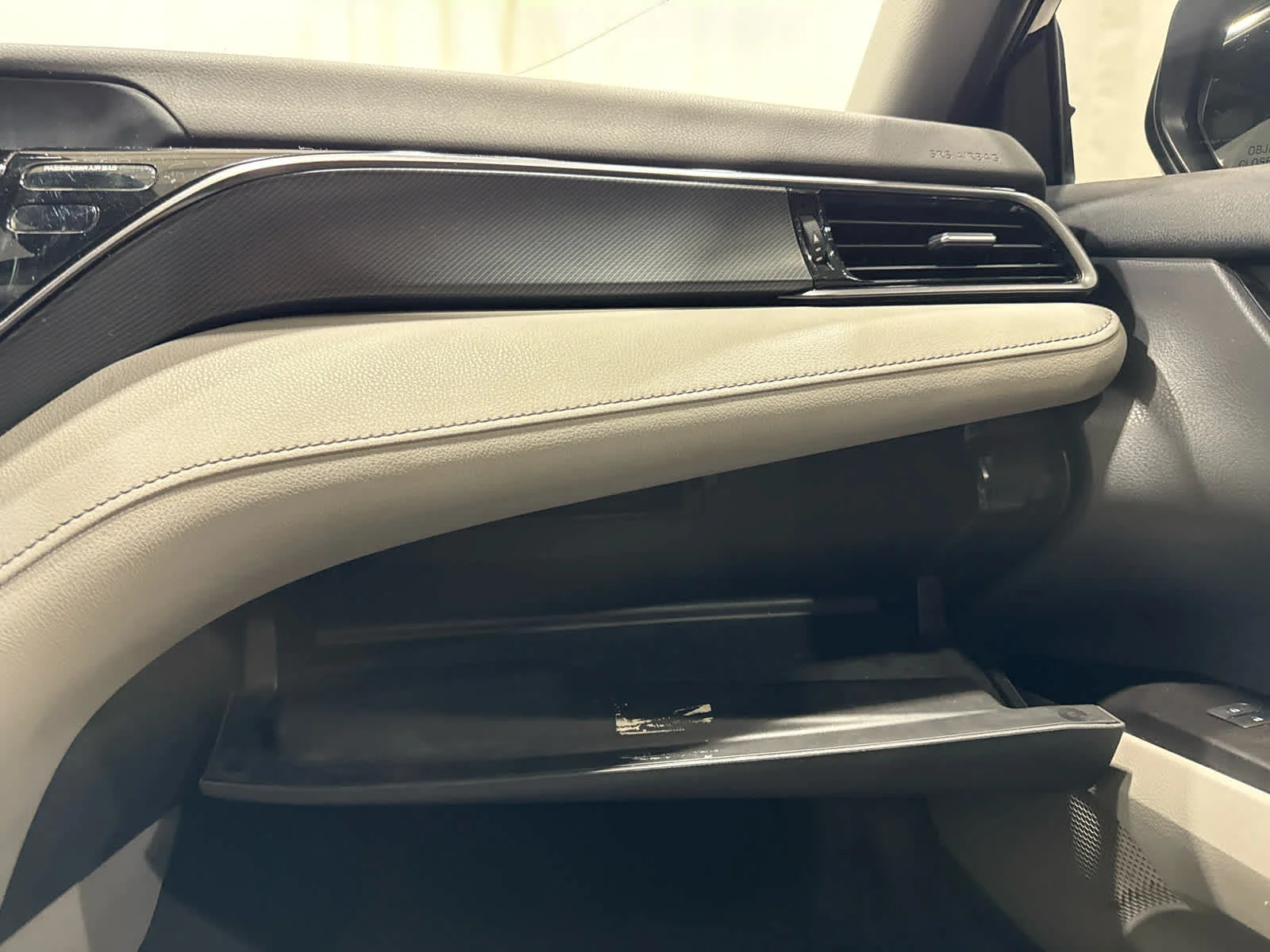 2023 Toyota Camry SE - Photo 19