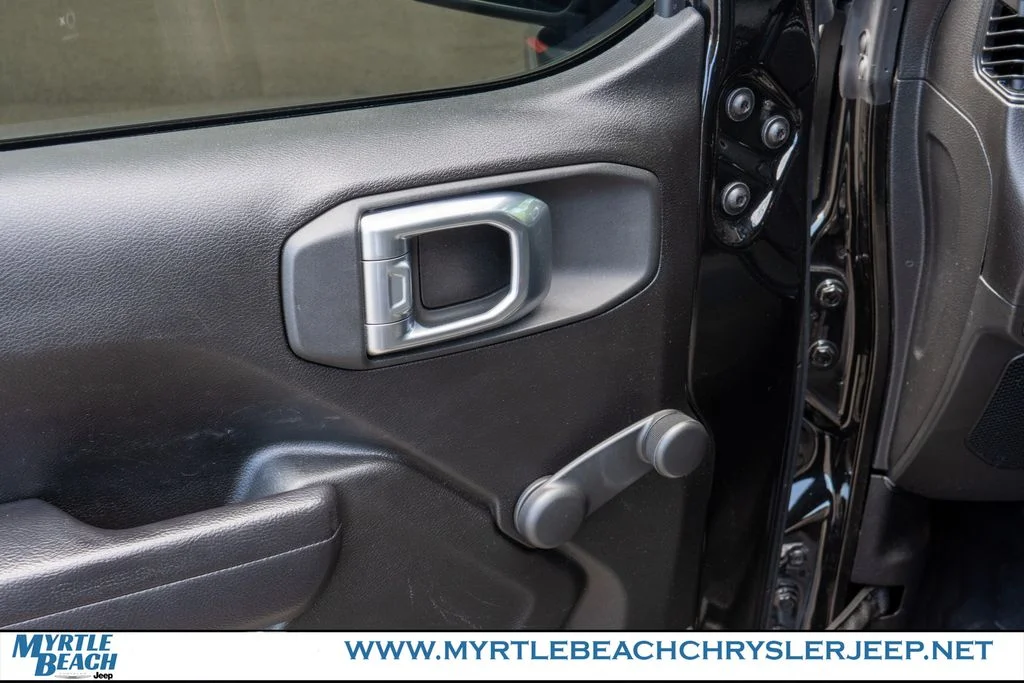 Used 2024 Black Clearcoat Jeep Sport image 17