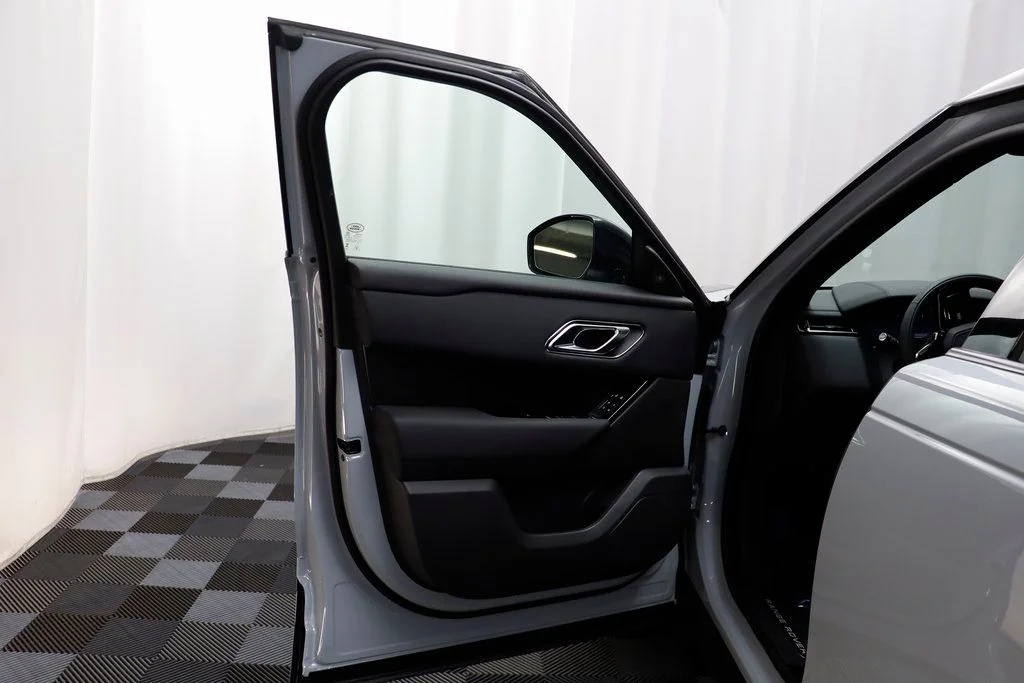 New 2026 Gray Land Rover Dynamic SE image 6