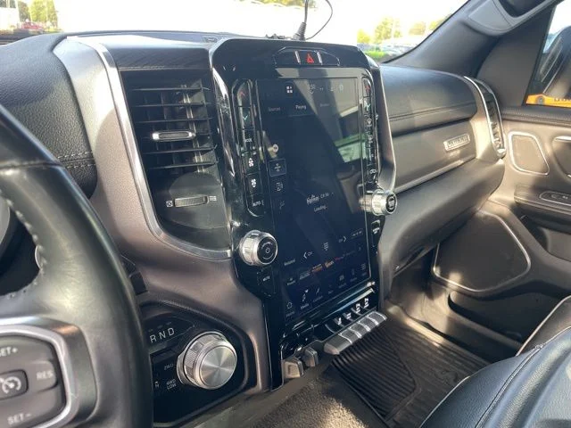 Used 2023 White Ram Laramie image 11