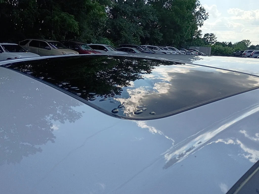 Used 2026 PLATINUM WHITE Honda EX-L image 23