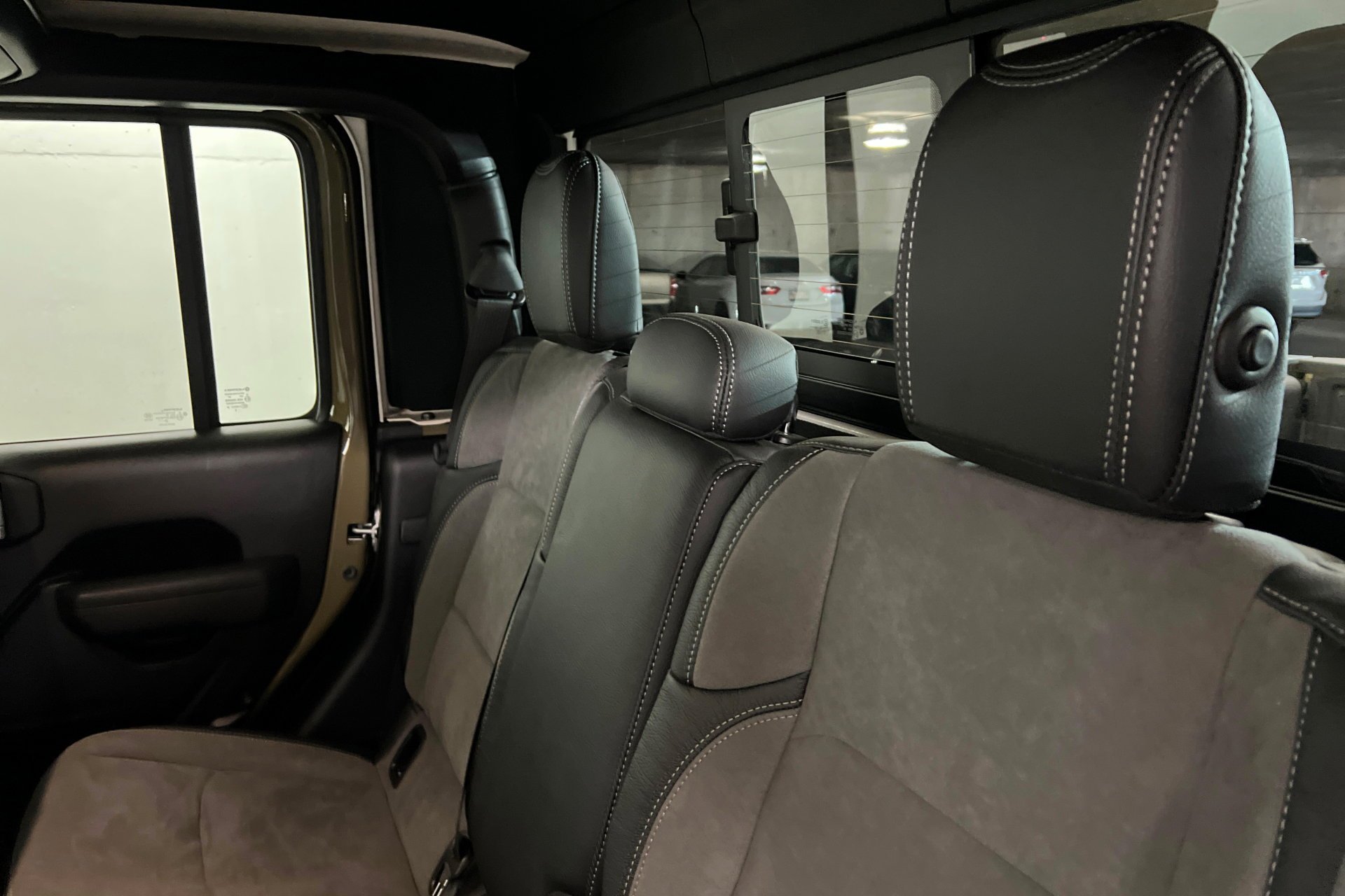 New 2025 41 Exterior Paint Jeep Sport S image 21