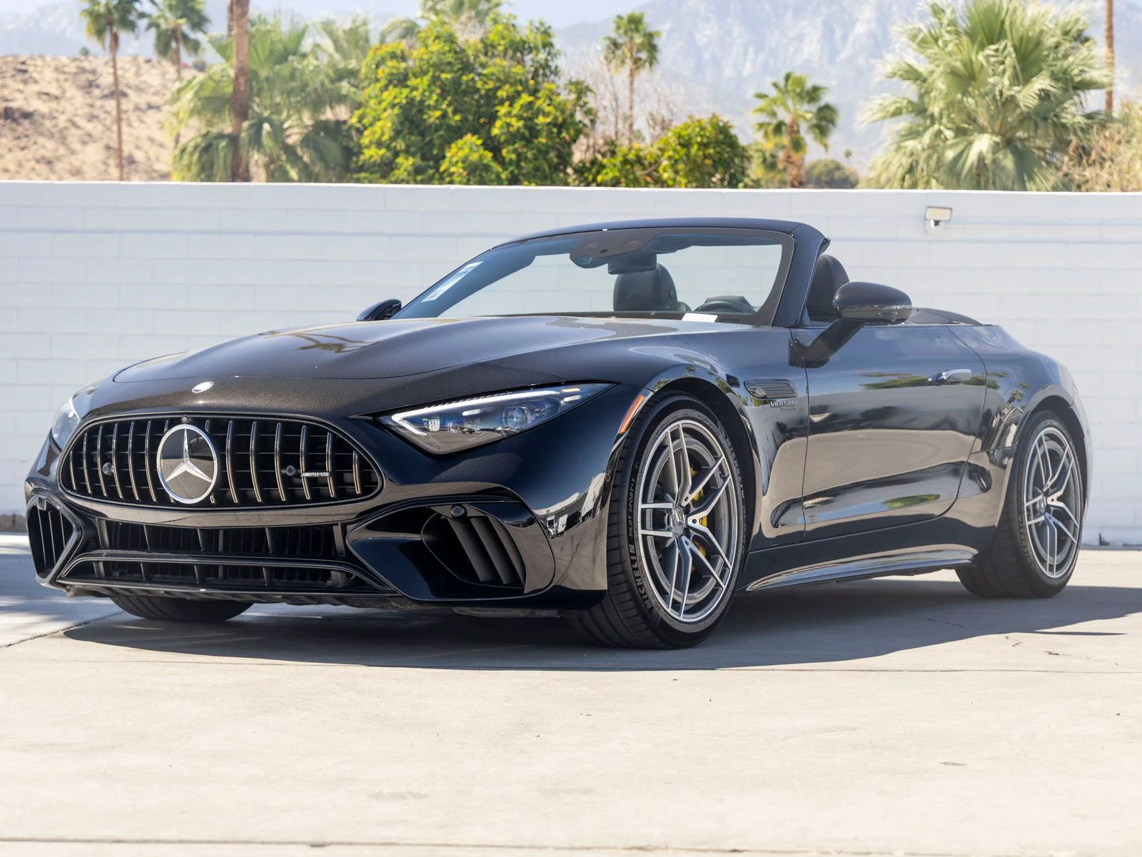 2023 Mercedes-Benz SL Mercedes-AMG SL 63 4MATIC+'s photo