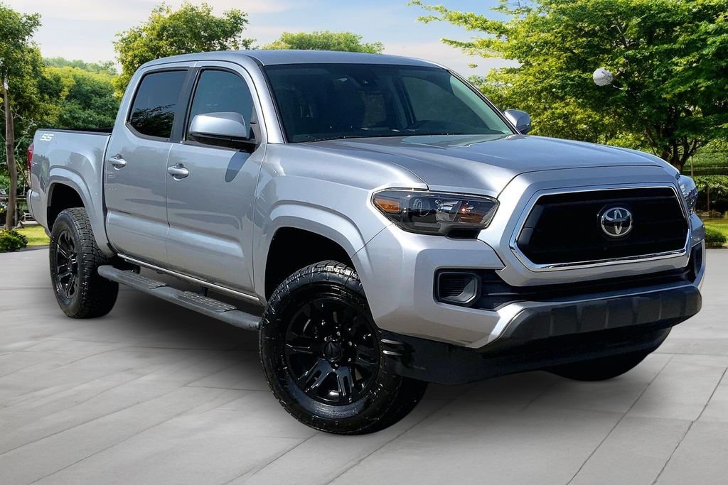 Used 2021 Silver Toyota SR image 3