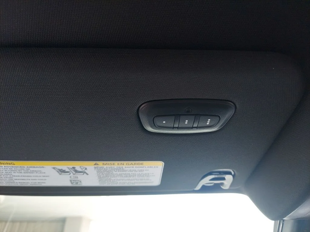 Used 2025 White Ram Laramie image 36