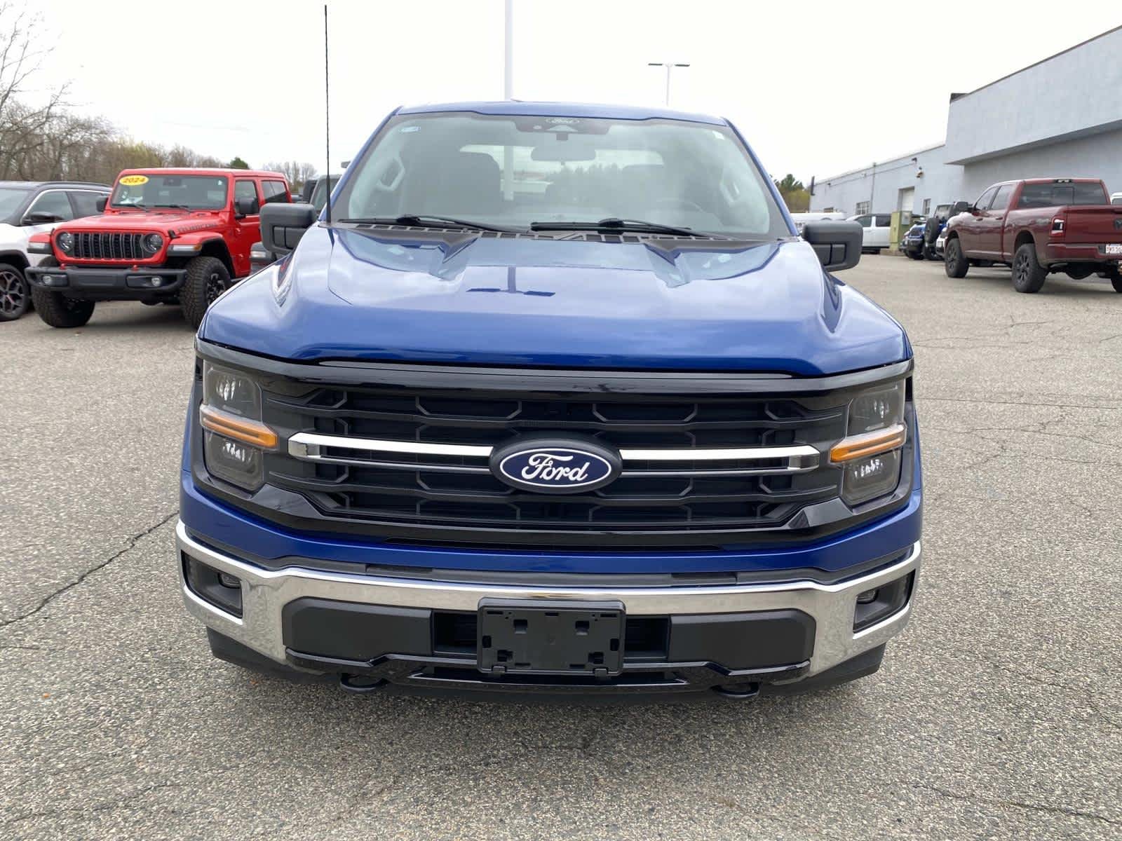Certified Used 2025 Atlas Blue Ford XLT image 11