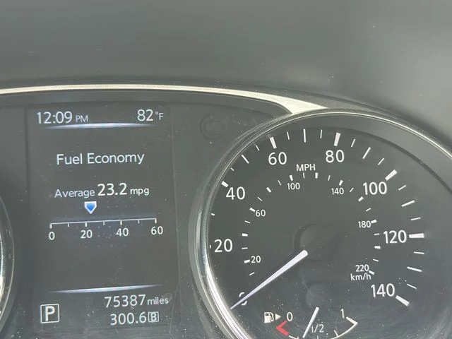Used 2016 Black Nissan SV image 12