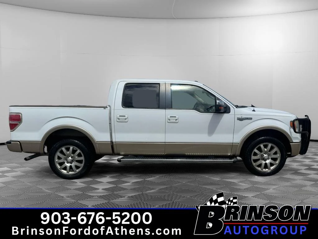 Used 2011  Ford King Ranch image 4