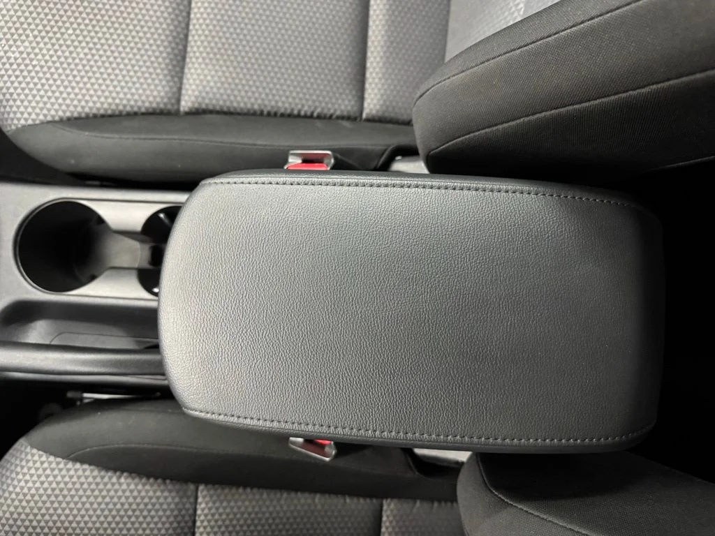 Used 2025 Mars Orange Kia LX image 27