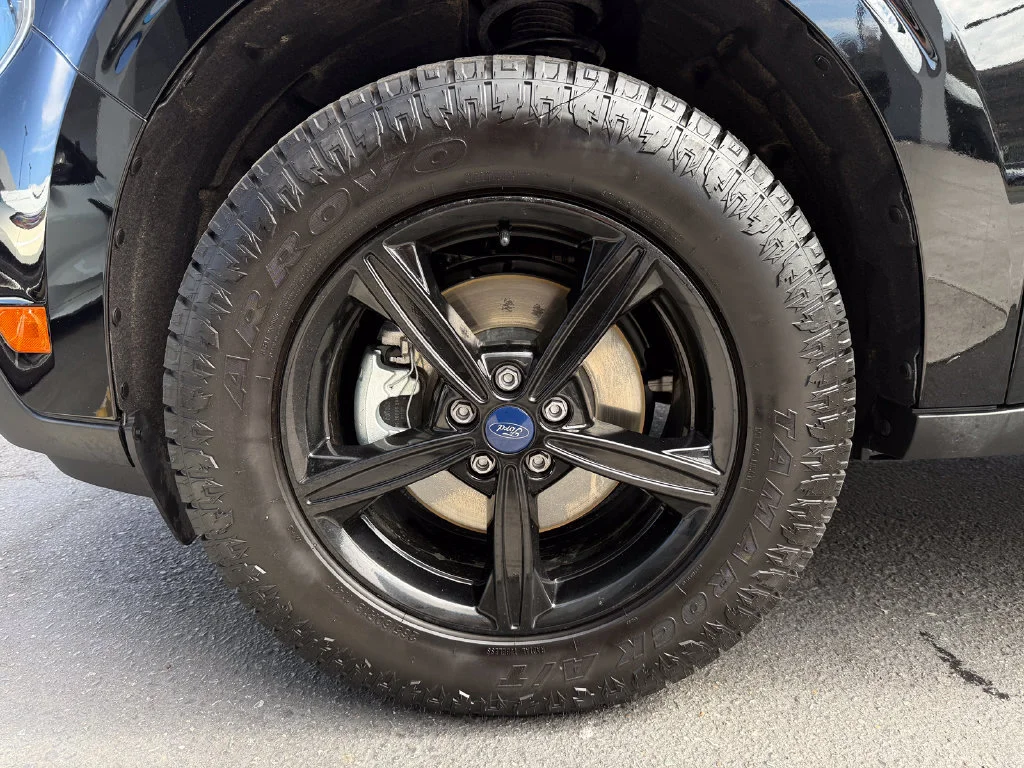 Used 2025 Black Ford XL image 14