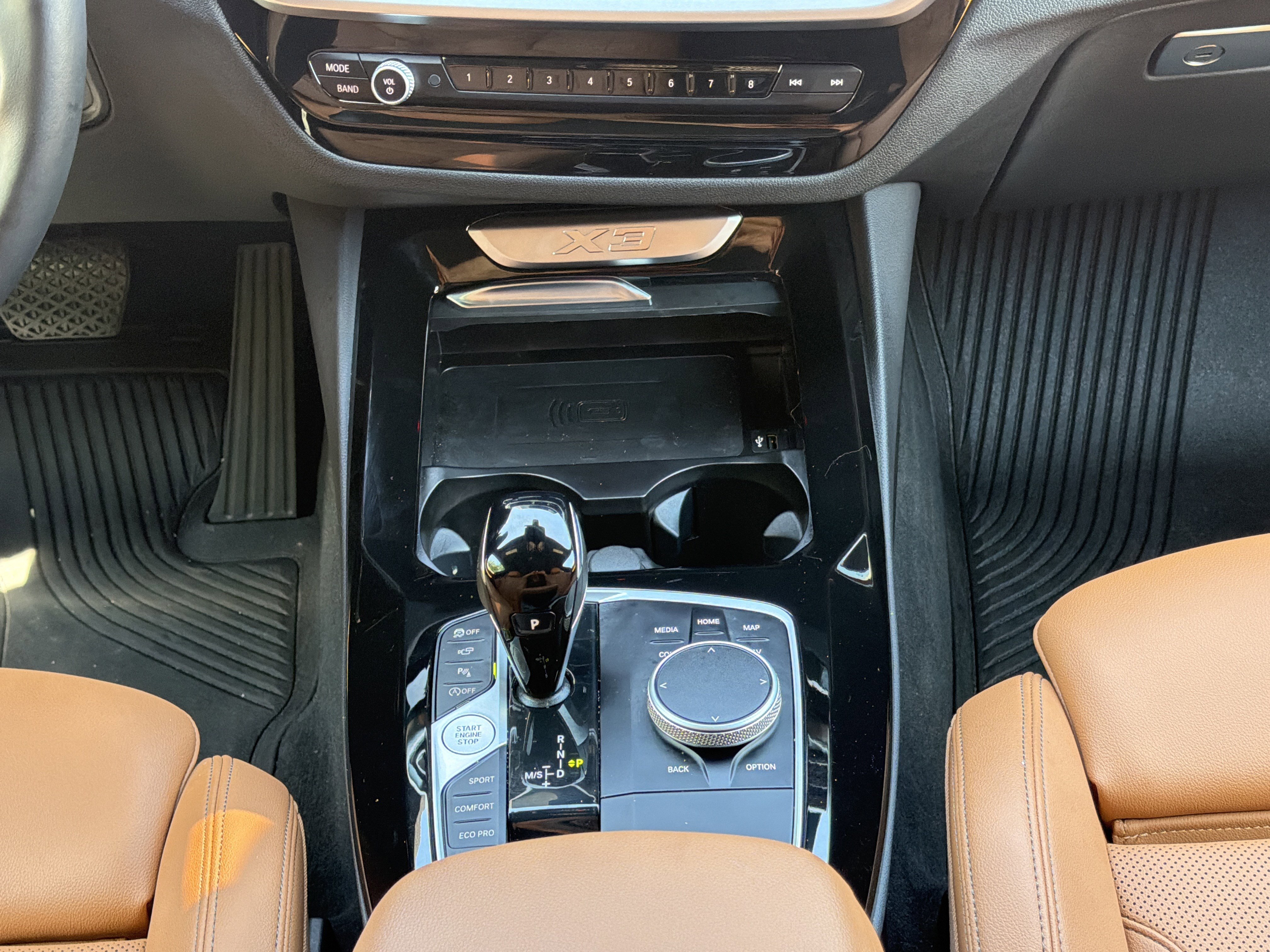 Used 2024 Phytonic Blue Metallic BMW sDrive30i image 6
