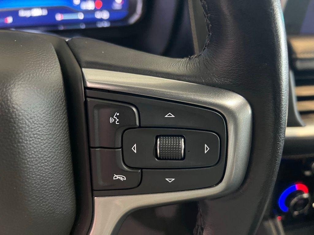Used 2022 Summit White Chevrolet Premier image 28