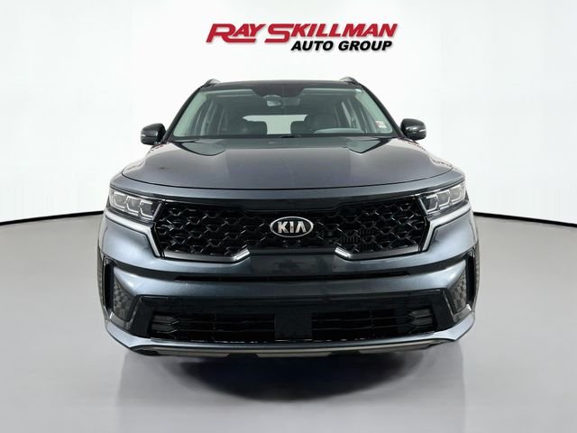 Used 2021 Gray Kia SX image 2