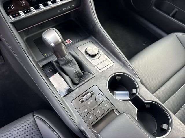2026 Lexus IS 350 F SPORT - Photo 21