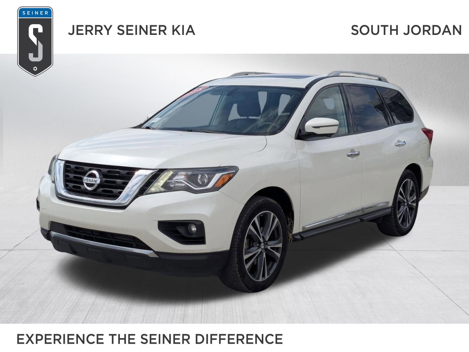 2018 Nissan Pathfinder Platinum 4WD's photo
