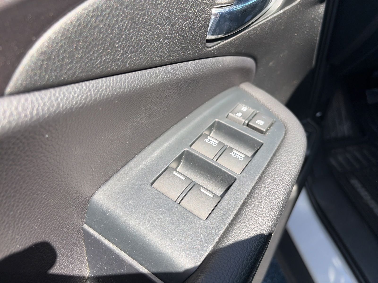Used 2023  Honda Sport image 14