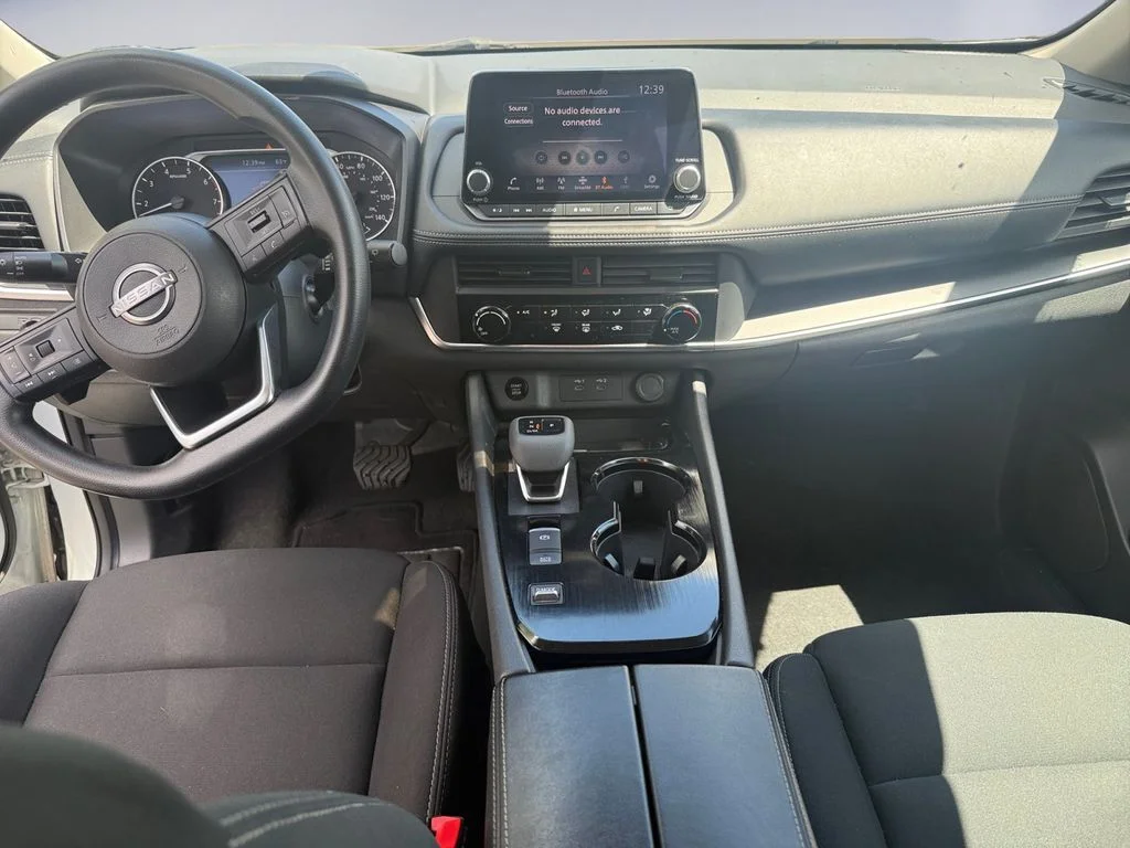 Used 2024 Glacier White Nissan S image 13