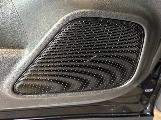 Used 2026 Black Mercedes-Benz GLB 250 image 16