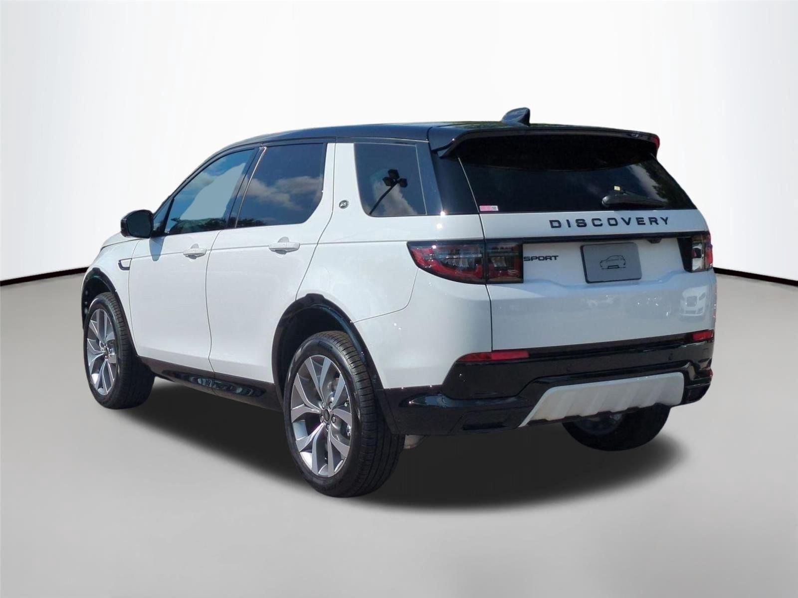 New 2026 Fuji White Land Rover Landmark image 3