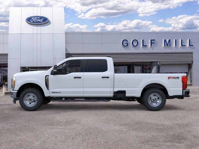 New 2026 Oxford White Ford XL image 2