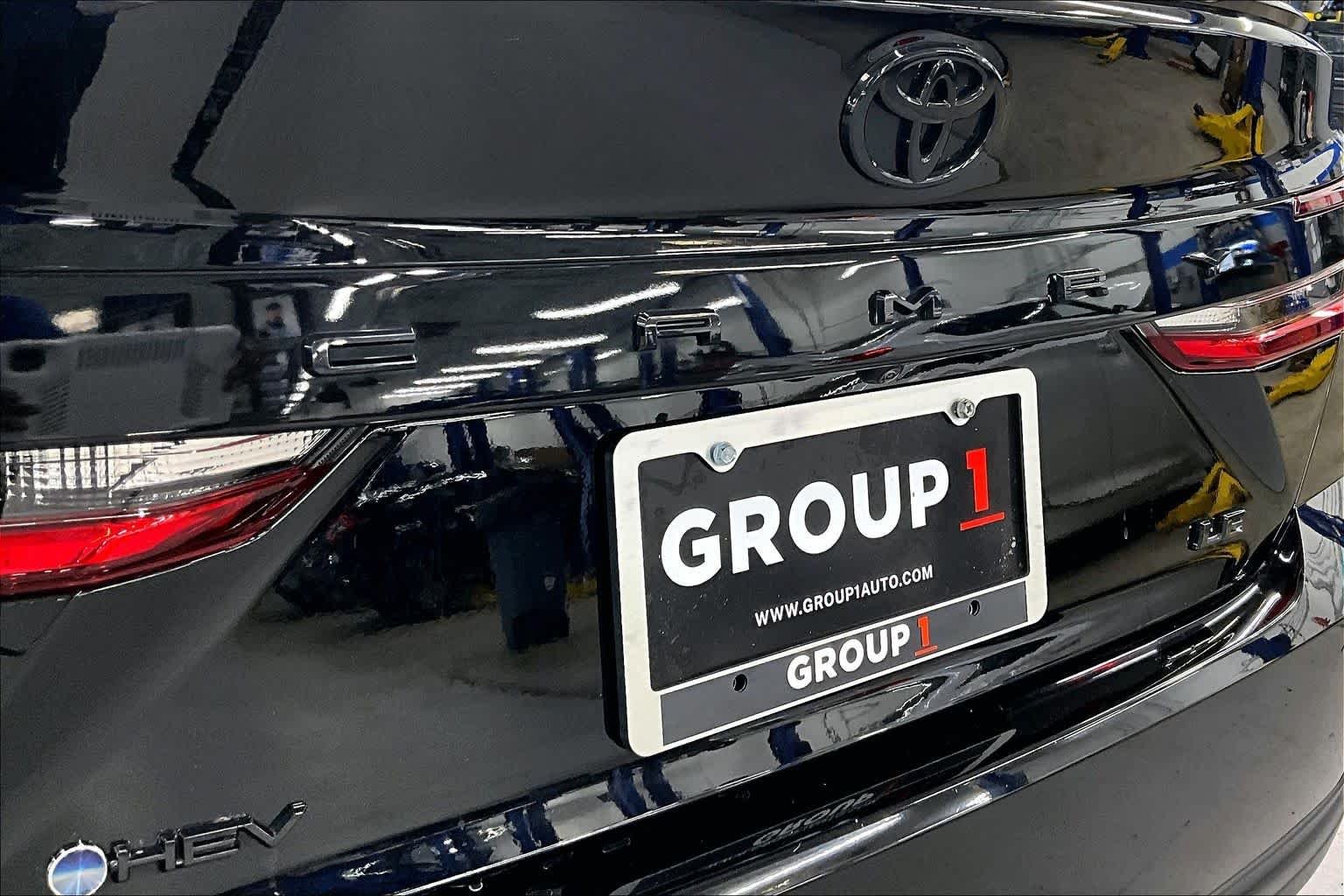Used 2025 Midnight Black Metallic Toyota LE image 10