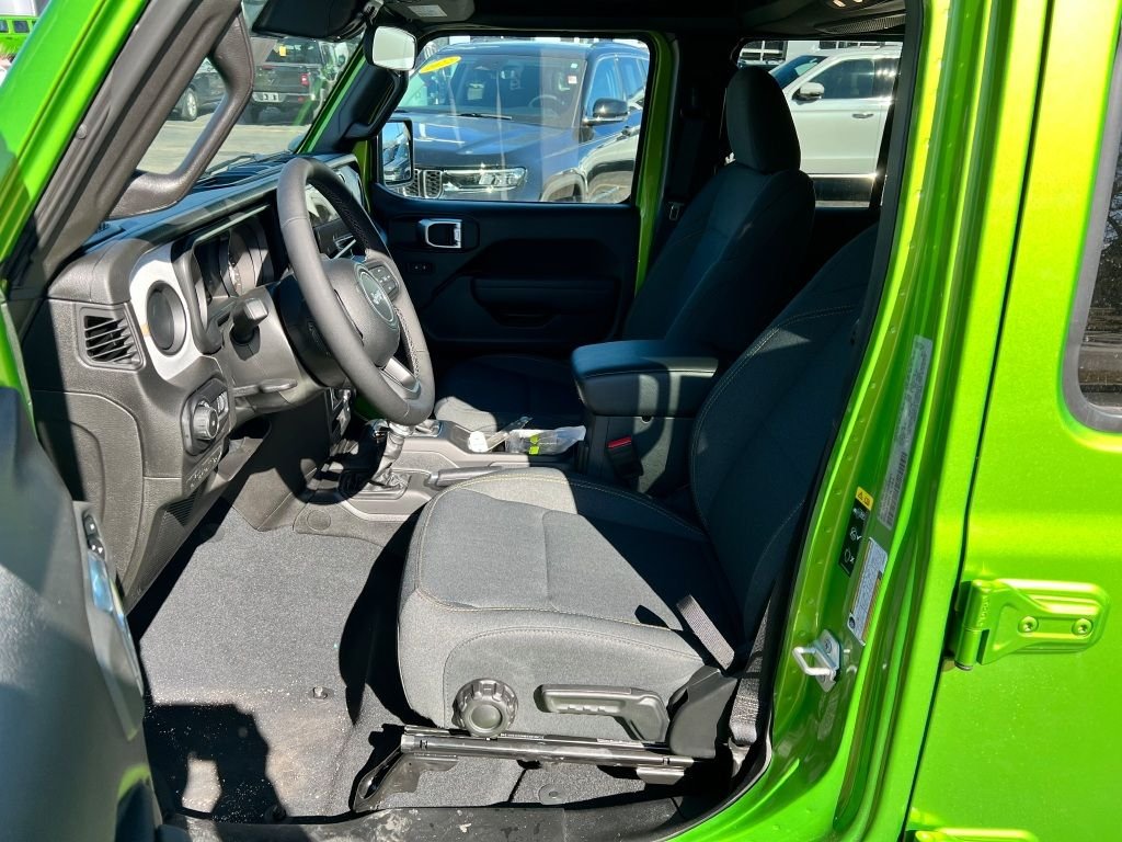 2025 Jeep Wrangler 4-Door Sport S - Photo 14