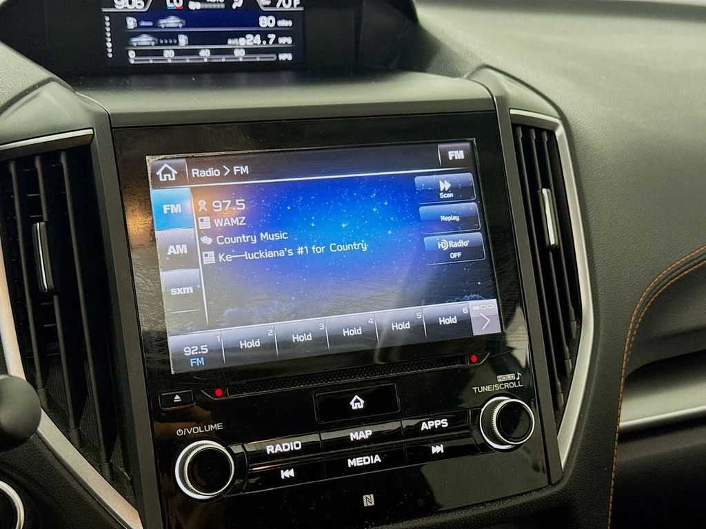 Used 2018 Cool Gray Khaki Subaru Limited image 19