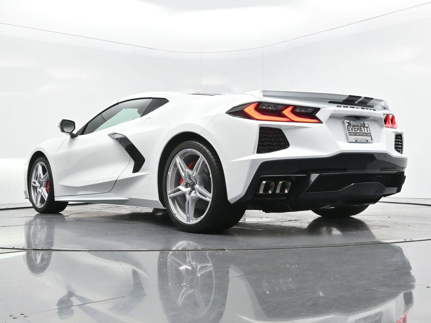 Used 2024 Arctic White Chevrolet 1LT image 43