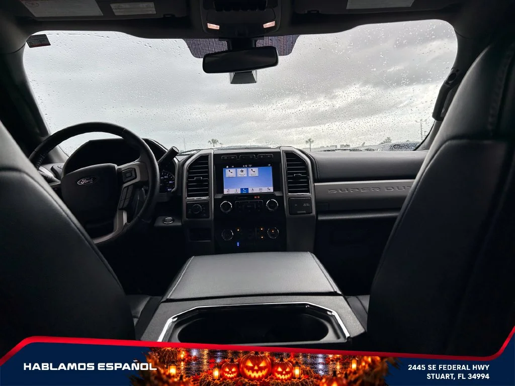 Used 2019  Ford XL image 14