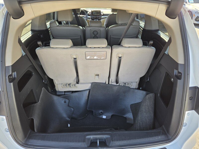 Used 2022  Honda EX-L image 14
